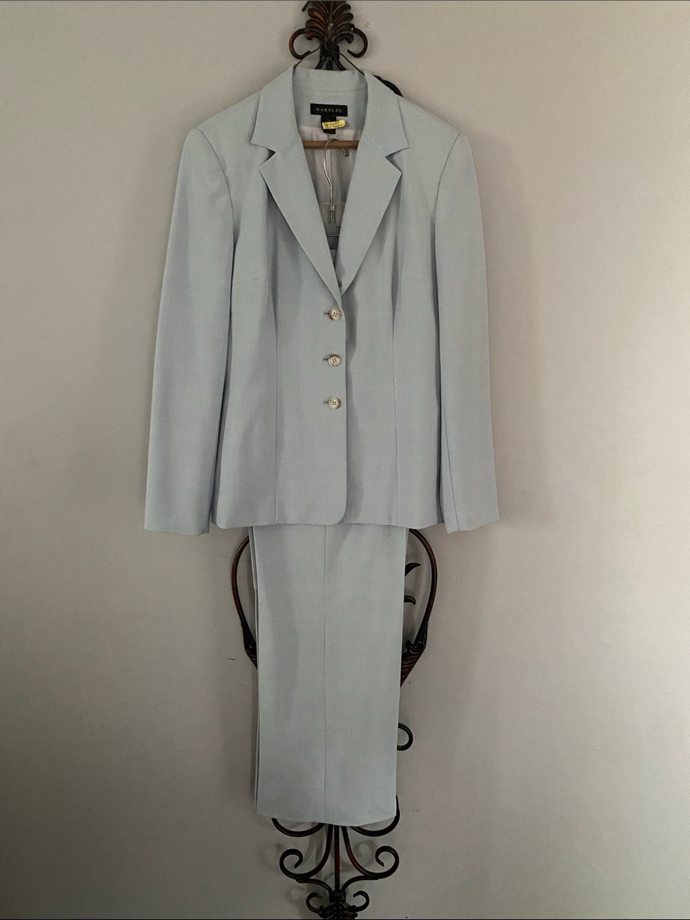 Harold's Pale Blue Women's Blazer and Matching Pants Suit